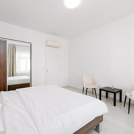 Self Check-In Apartments By Amber Bratislava Exterior foto